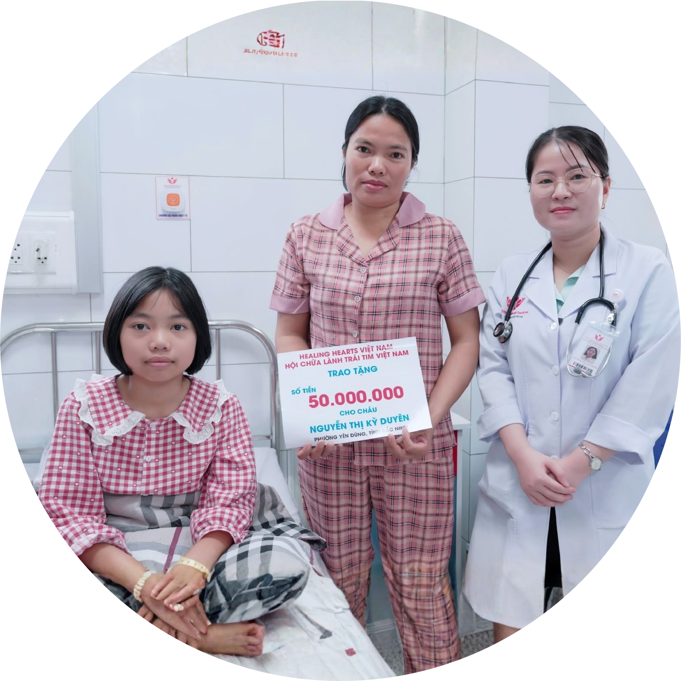 Trao hỗ trợ bệnh nhân 6