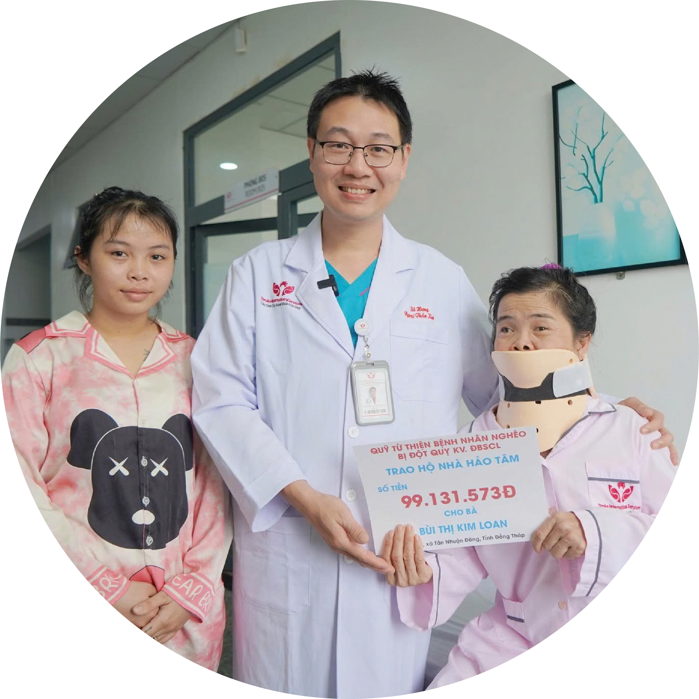 Trao hỗ trợ bệnh nhân 9