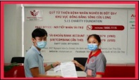 Trao hỗ trợ bệnh nhân 1